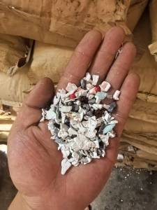 出售PC面板破碎料，现货20吨