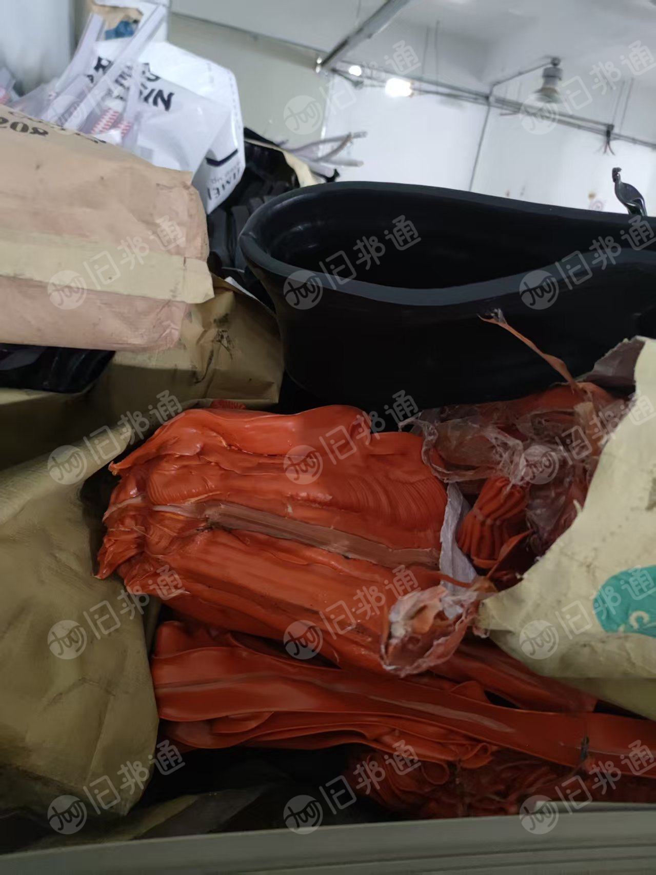 长期出售pvc机头料