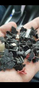 大量出售尼龙破碎料，现货i200吨