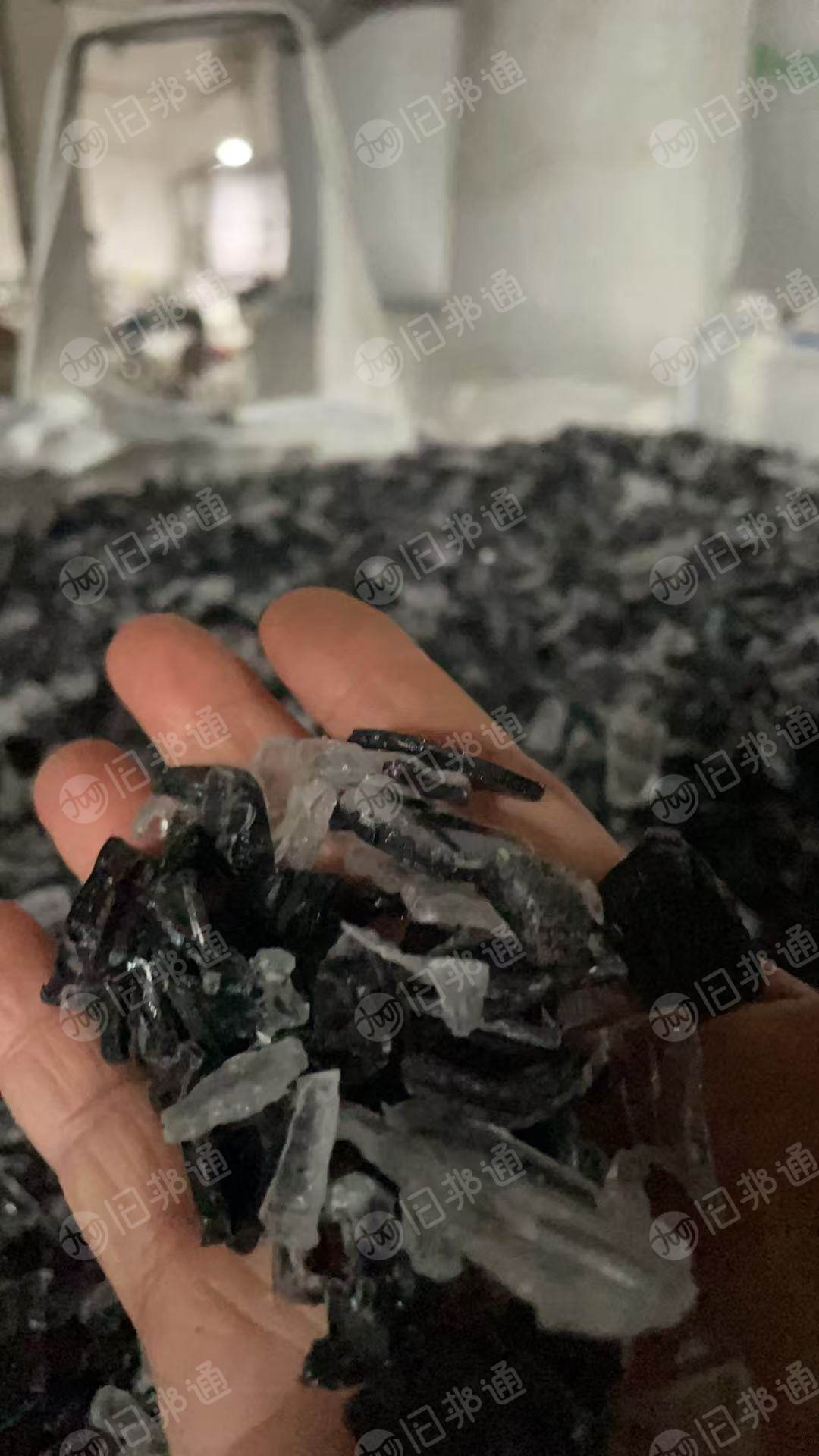 长期出售PC车灯破碎料，PC灯罩破碎料