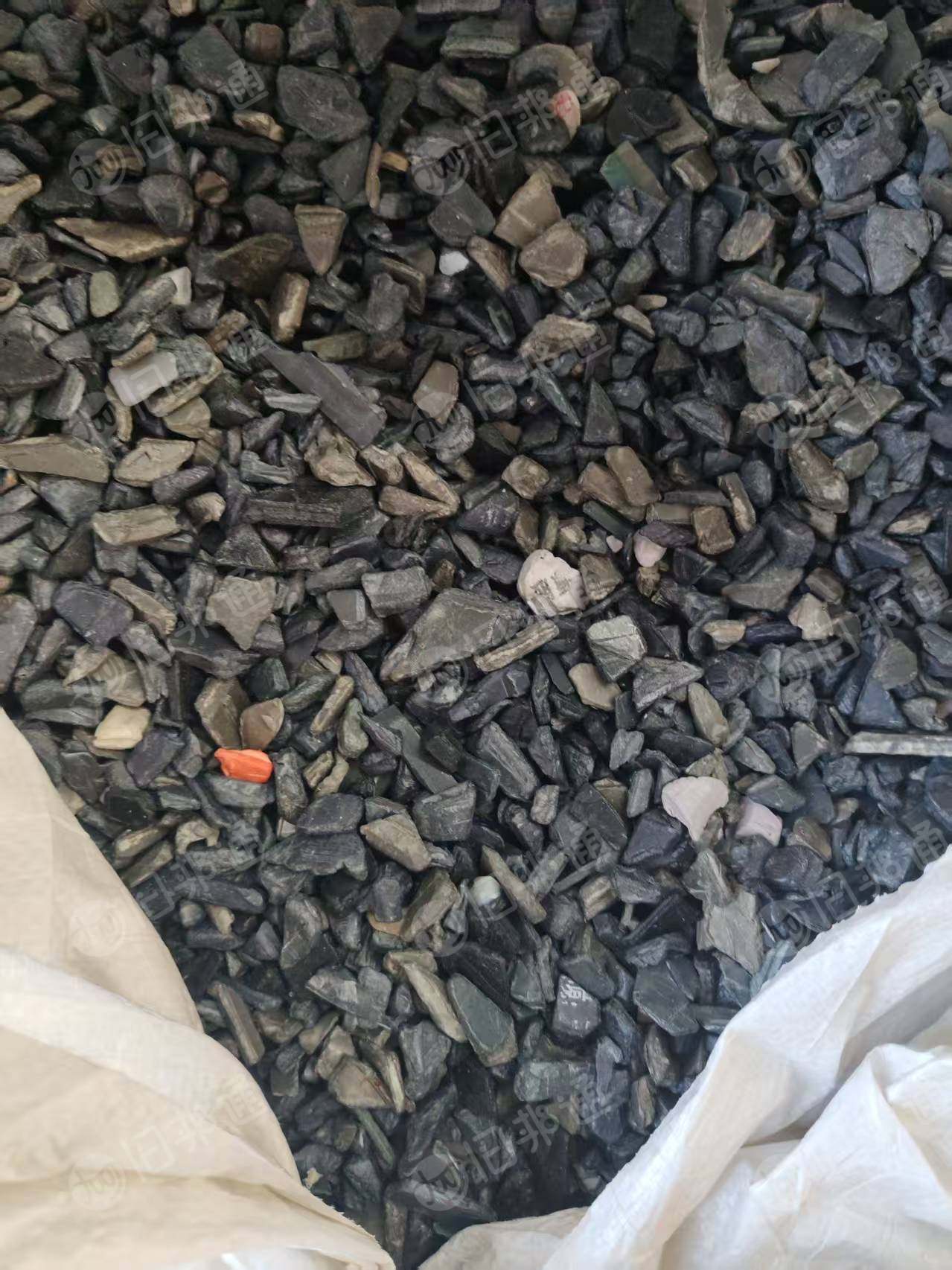 长期出售轻灰·黑色阻燃ABS破碎料