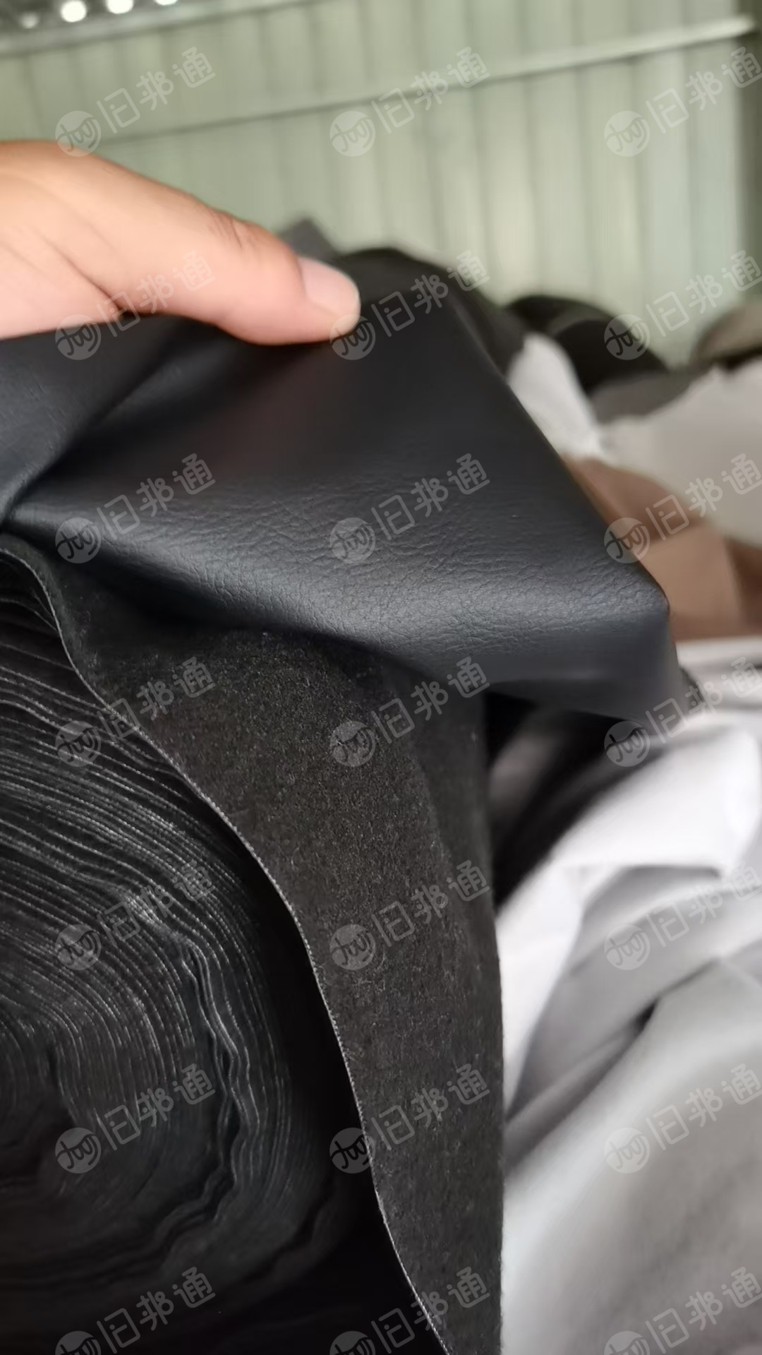 长期回收pu零头布，pu皮革，库存皮革料，要求50公分长度，颜色无要求，做劳保用品用，厂在山东临沂