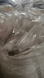 出售PET轻胶膜废料，现货十几吨