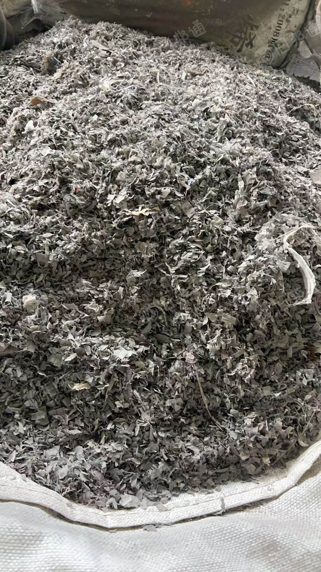 出售PVC磨粉料和锯末库存处理！厂家不做了，全厂处理！设备处理