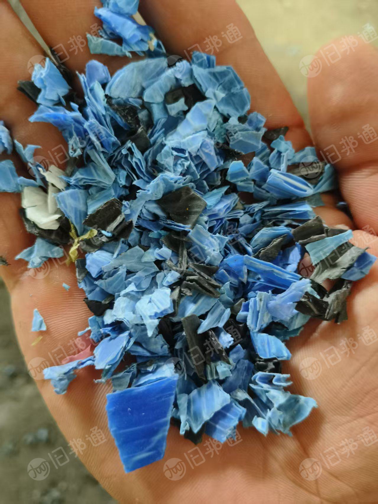 出售PP空心板破碎料,现货50吨,月供100多吨
