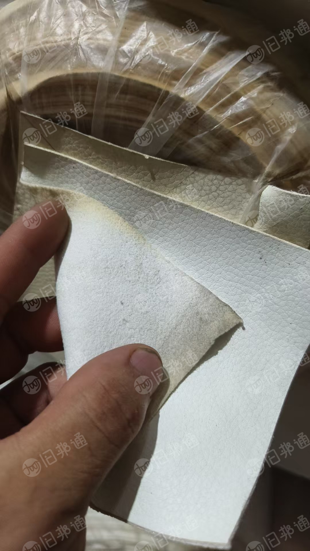 长期出售PU皮革，皮革，二等品，货在广东广州