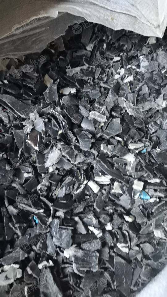 出售波纹管破碎料