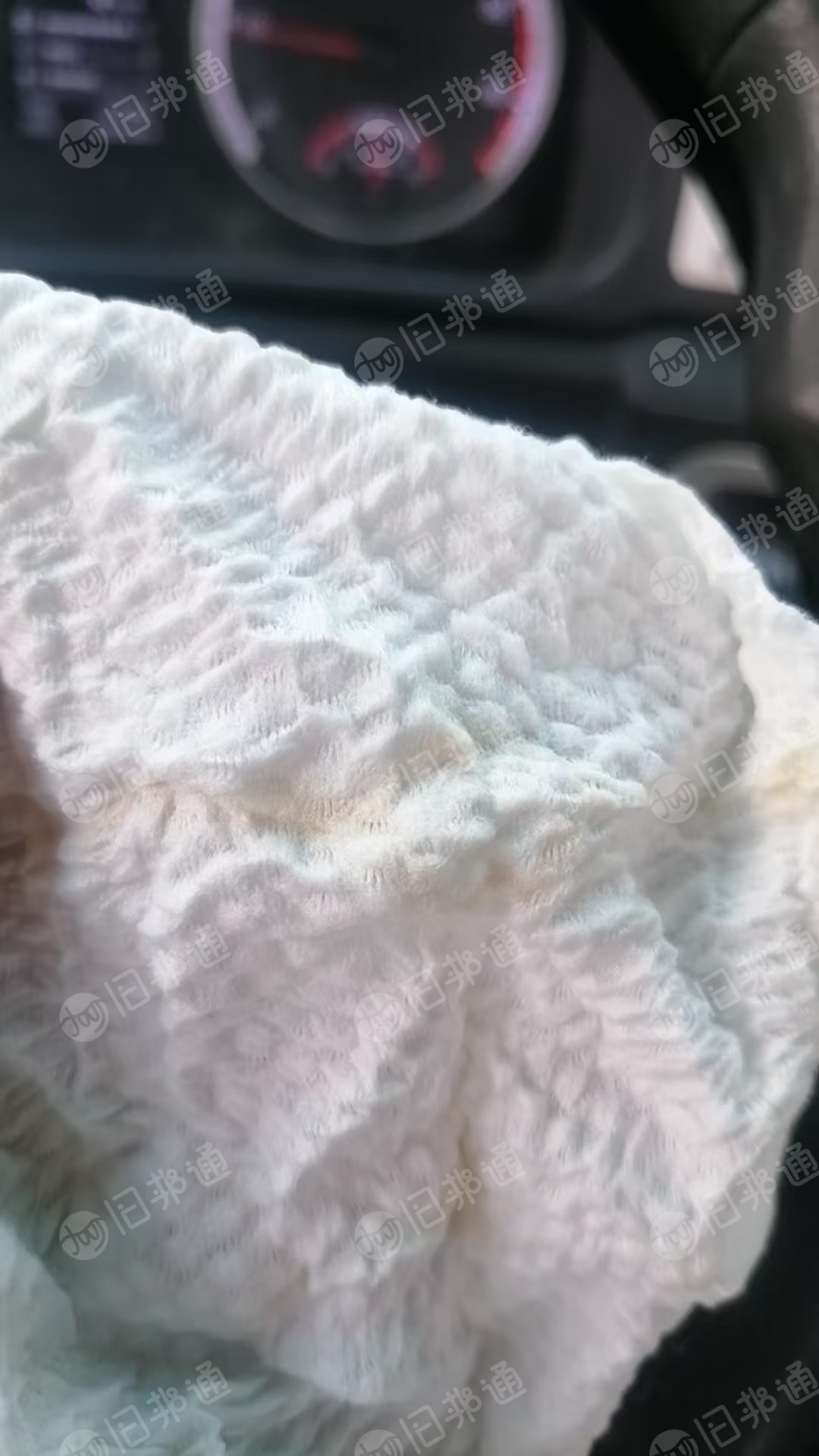长期出售白色水刺无纺布，无纺布开花料，湿巾下脚料，货在江苏苏州