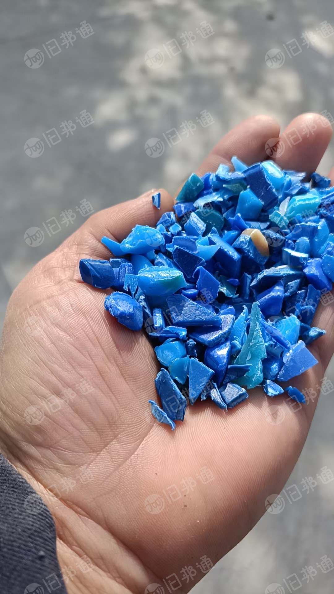 出售纯大蓝桶破碎料，可直接上机注塑，月供300吨