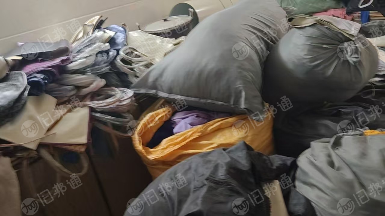 出售PVC皮革毛料