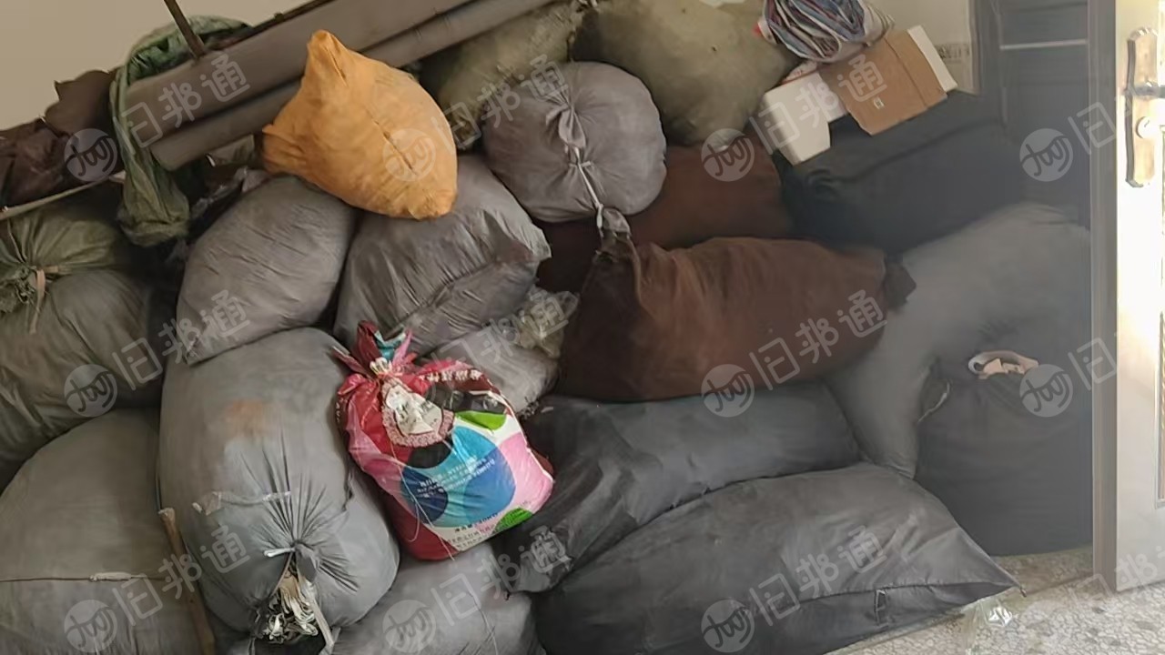 出售PVC皮革毛料