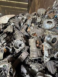 出售发动机壳铝，拆车机铝