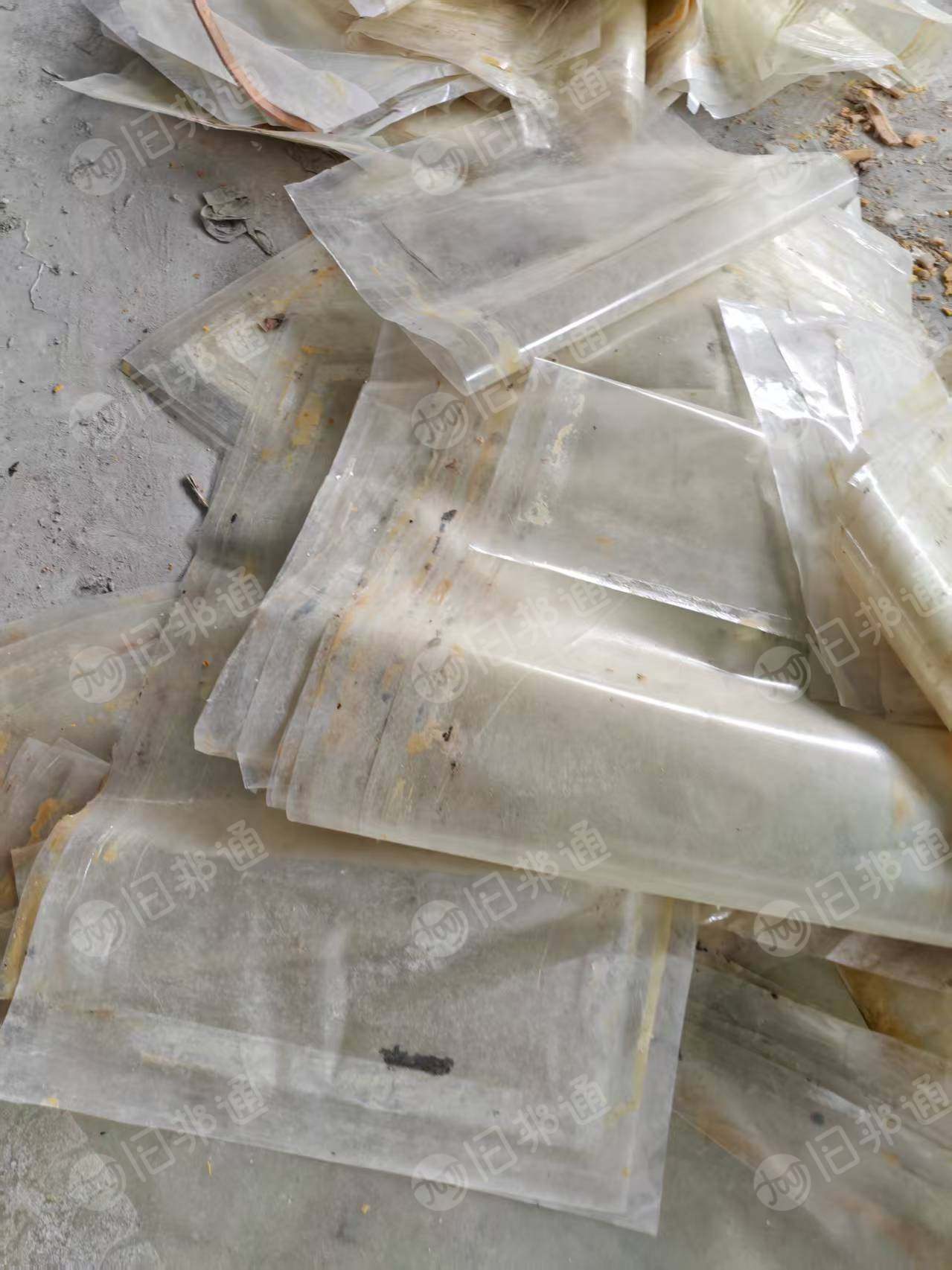 长期出售pet膜，上面带胶
