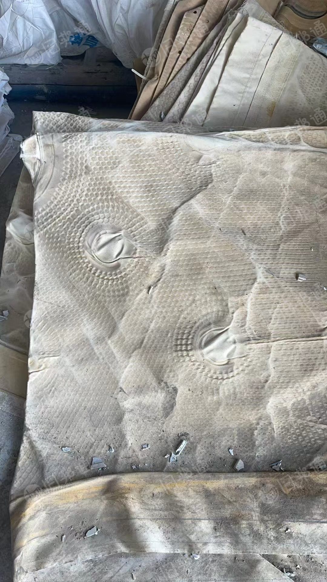 长期出售过滤布，涤纶丙纶都有，未清洗，现货160吨