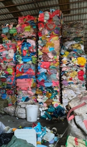 出售PP花丙压块，现货二十多吨