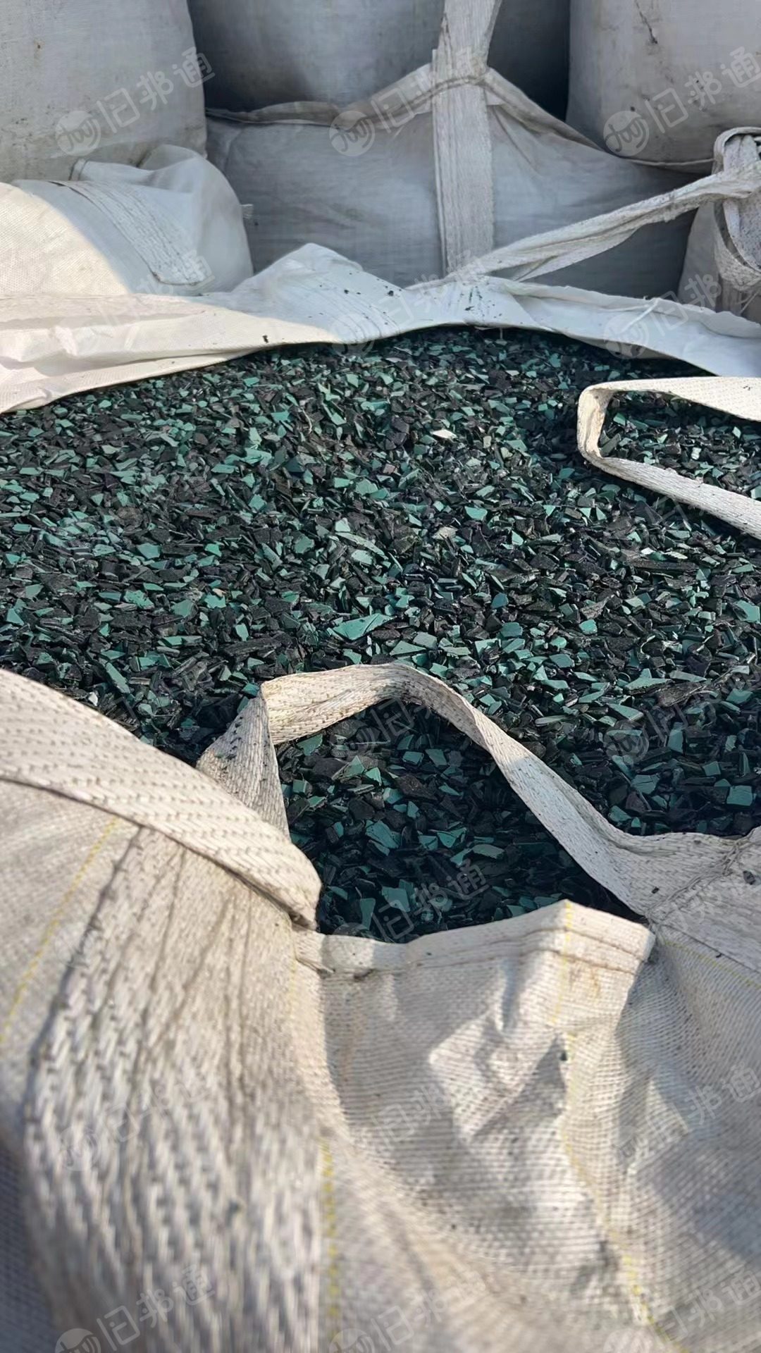 出售带纸破碎清洗料400多吨，毛料破碎都有，河北也有货