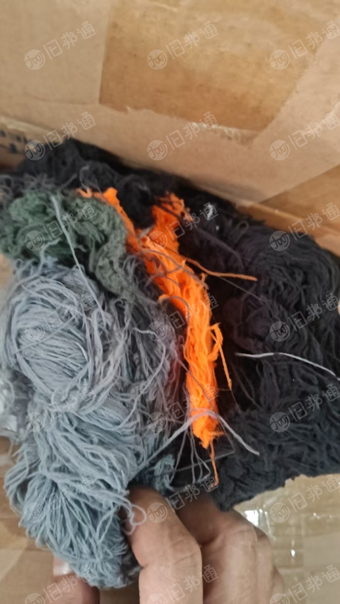 长期出售涤纶丝和锦纶丝混合的,颜色也混在一起,厂在广东中山