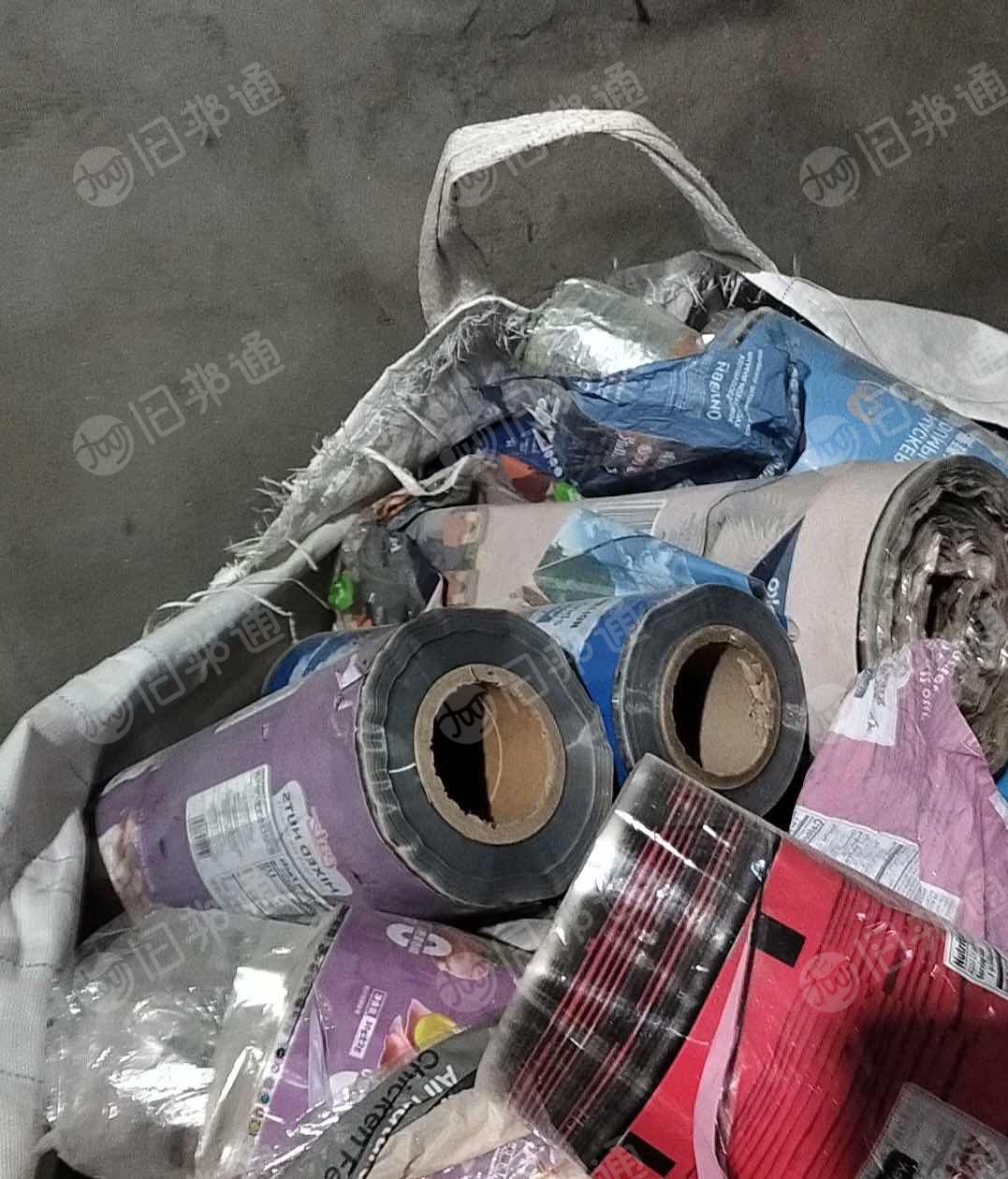 出售PET花膜，烫金膜，卷筒PP、PE电池膜，打绳用统货出，现货10吨