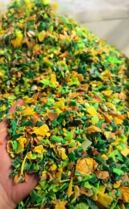 长期出售单色瓶盖破碎料，分色瓶盖破碎料，每月几百吨