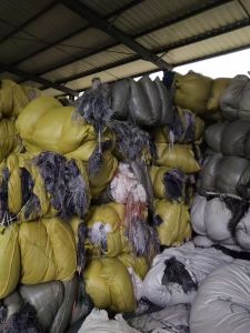 长期出售涤纶废纱，涤纶纱线，货在江西新余