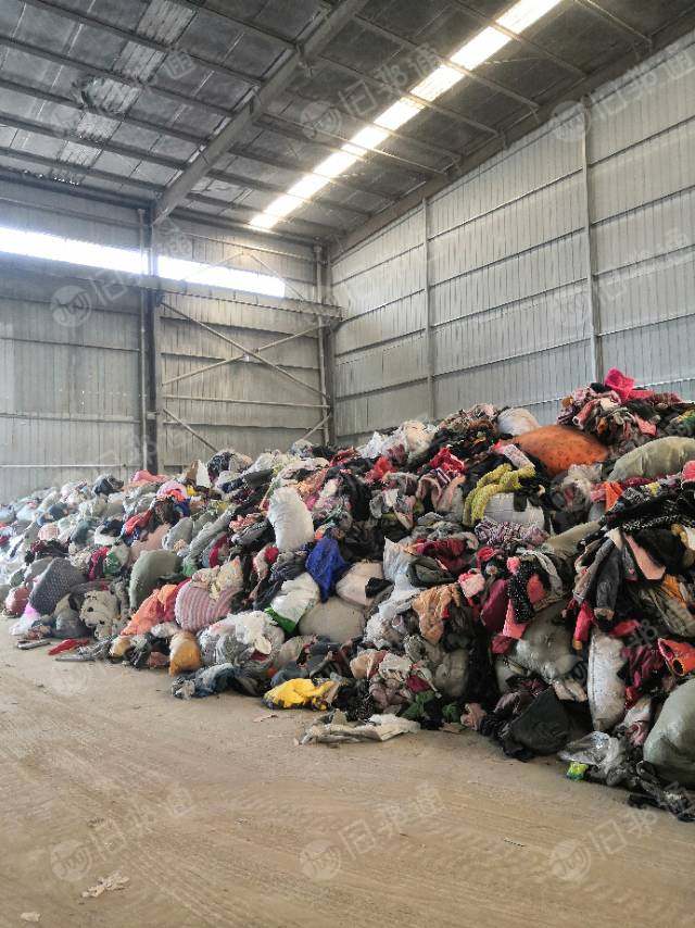 ♻大量回收︱旧衣服黑料！！！
