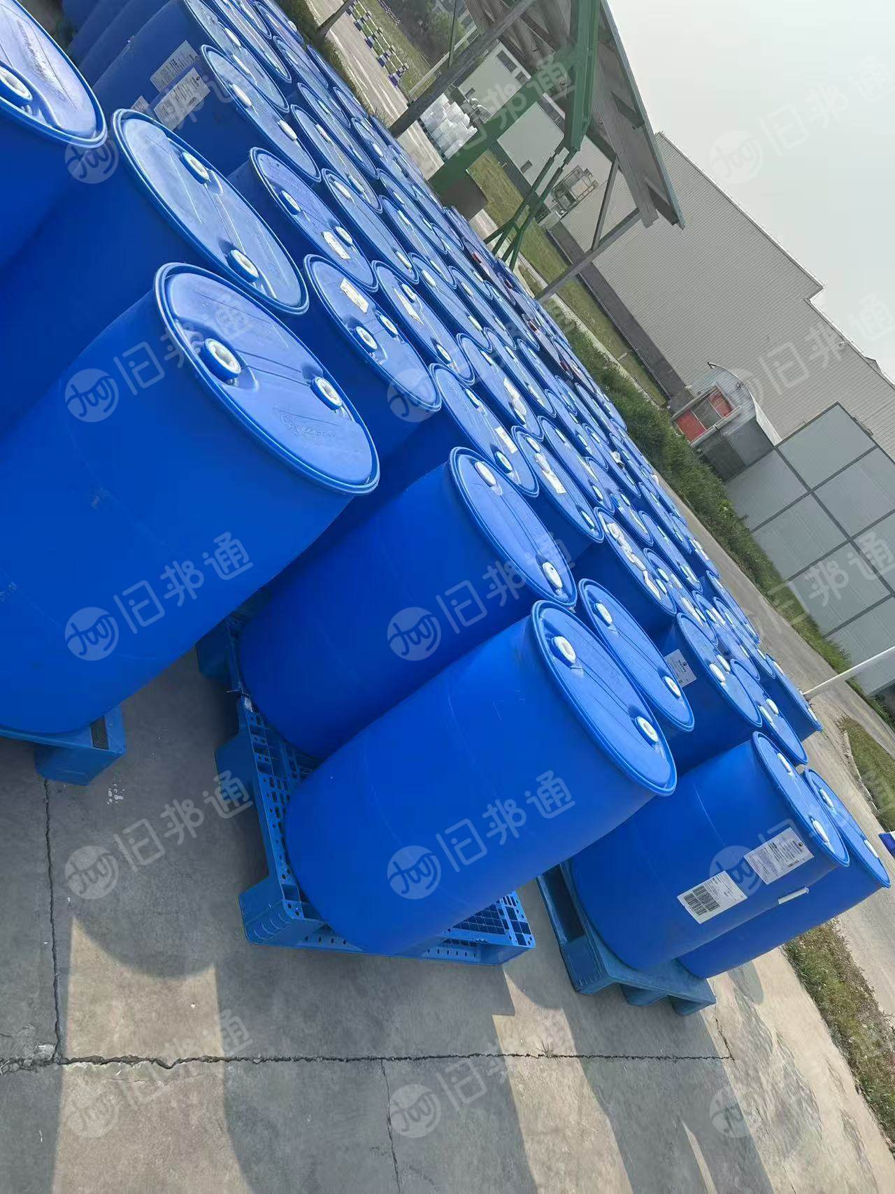 出售蓝桶毛料，也可以帮忙打包，每个月有100多个
