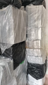 出售pet吸塑盒毛料，现货9.6一车