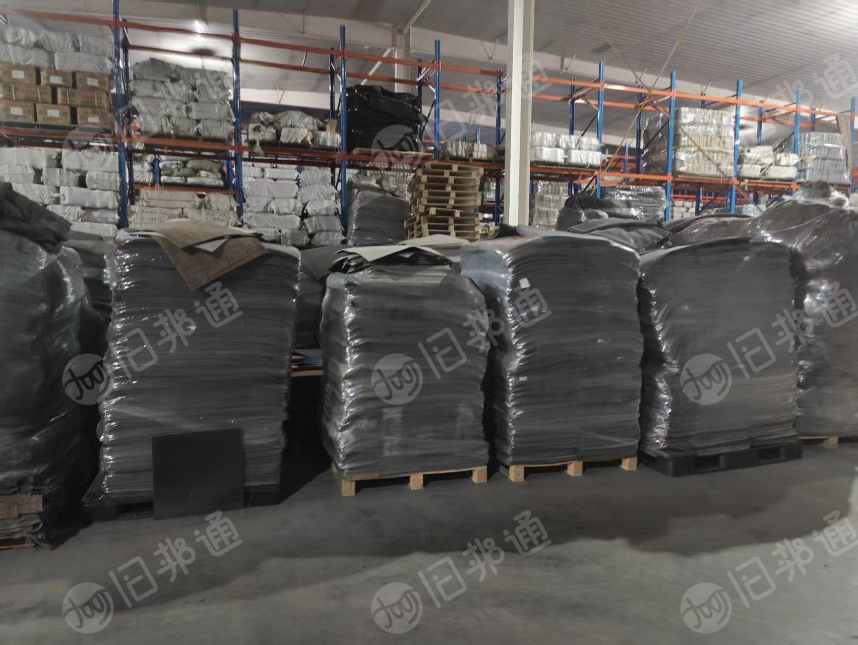 地毯厂长期出售地毯边角料，有纯丙纶材质和纯尼龙材质，月供13米一车，货在山东滨州