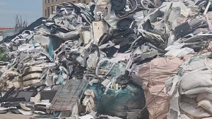 大量出售洗衣机壳废料，现货200吨