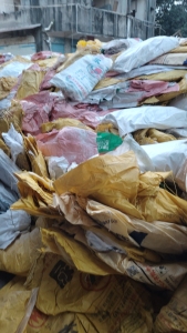 长期出售厂里下的的废编织袋现货30吨