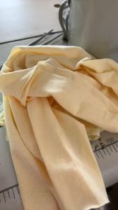 长期大量收购回收涤纶废布，下脚料