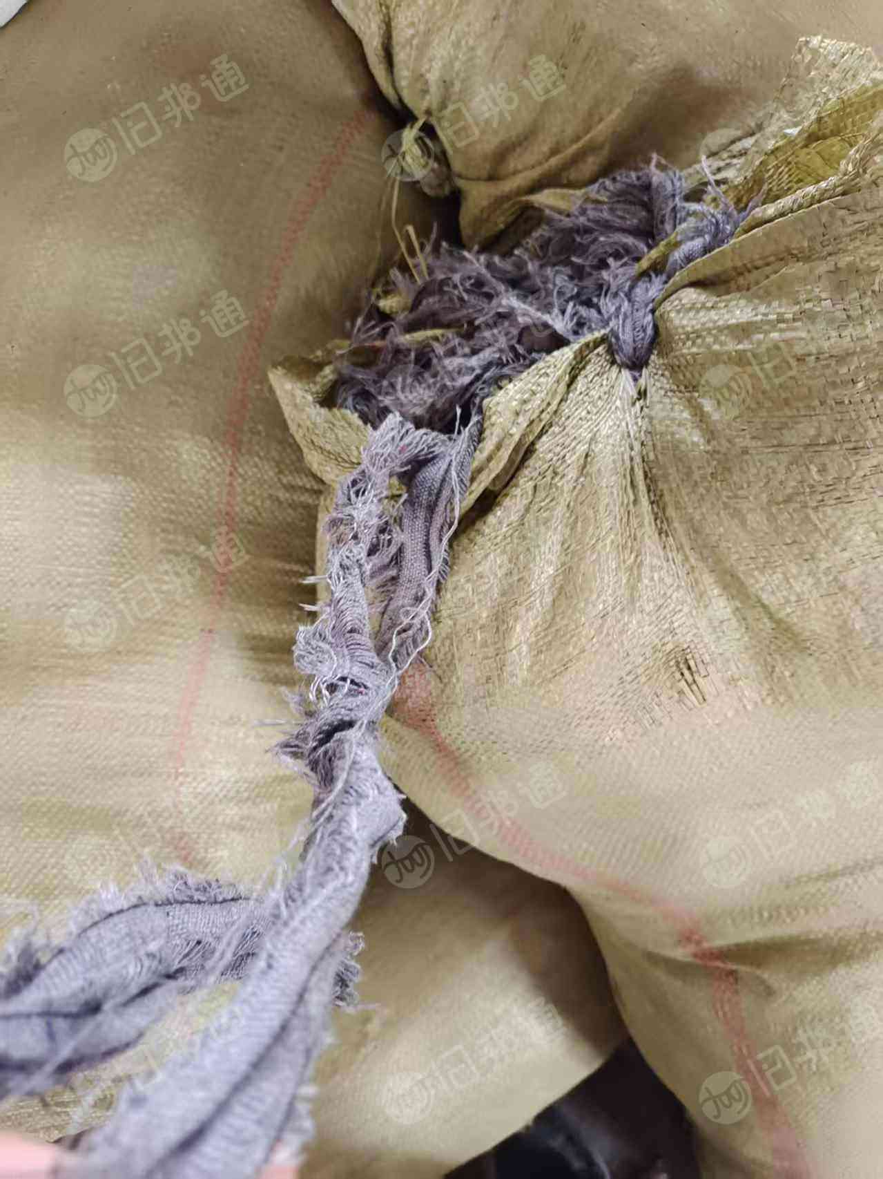 长期出售涤棉灰色的布边纱，帆布上裁下来的，现货有9.6一车，厂在河南开封