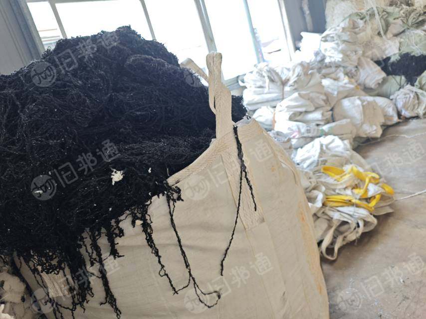 长期回收涤纶废丝干丝水丝弹丝网络丝，每个月需要300吨左右