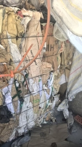 出售废旧纸塑袋，现货10吨左右