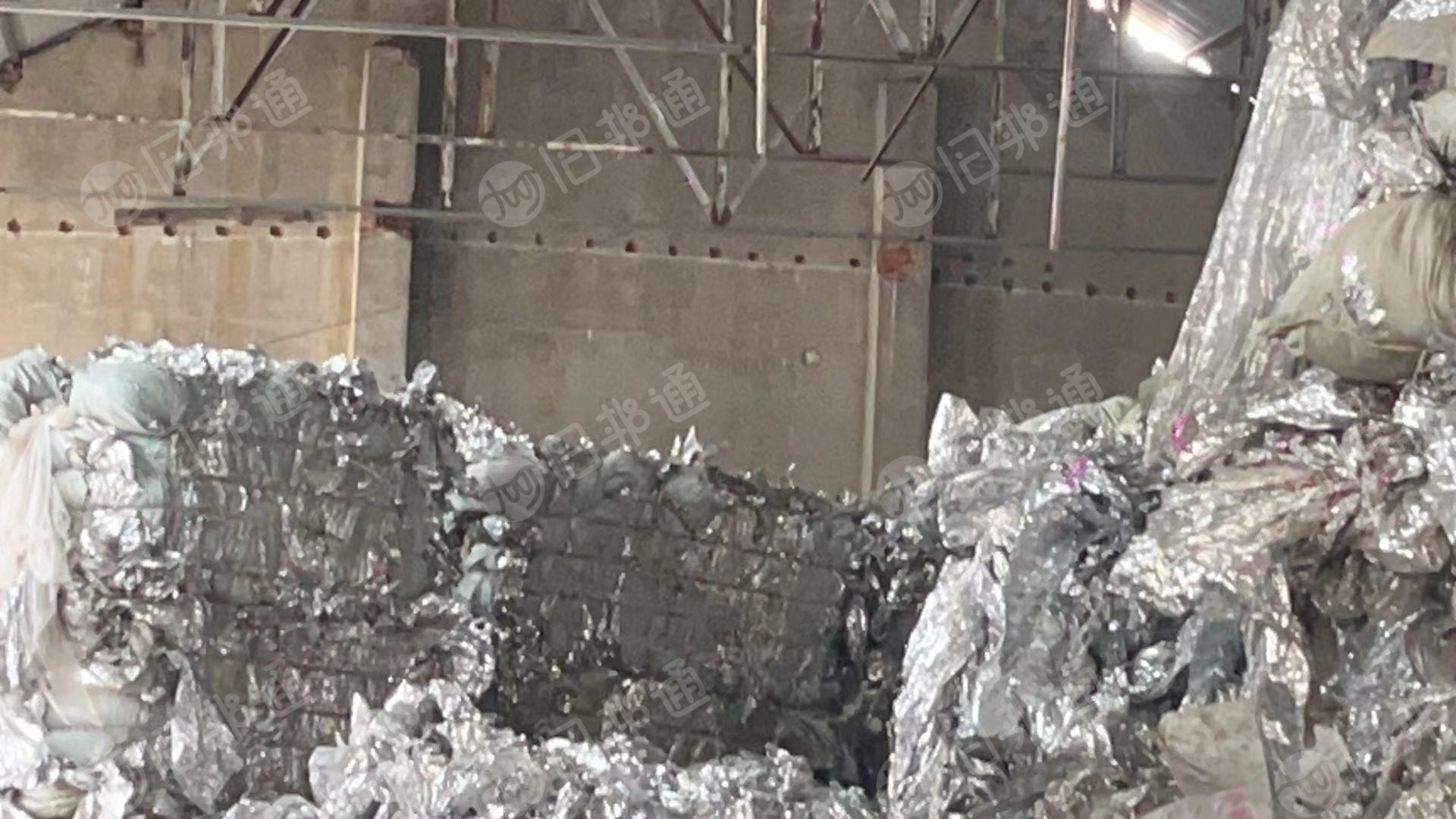 大量出售PET反光膜,现货500吨