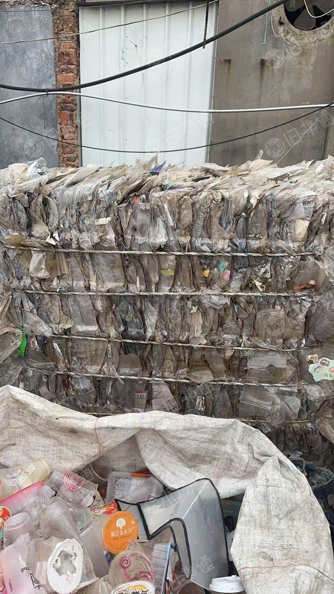 出售Pet吸塑盒生活料压块