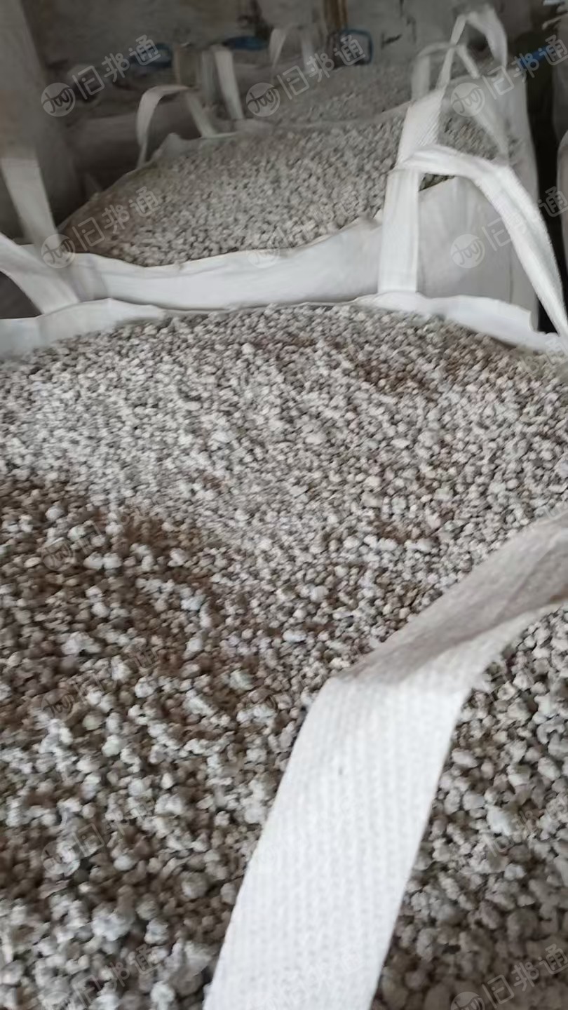 出售PTA做出来的颗粒料