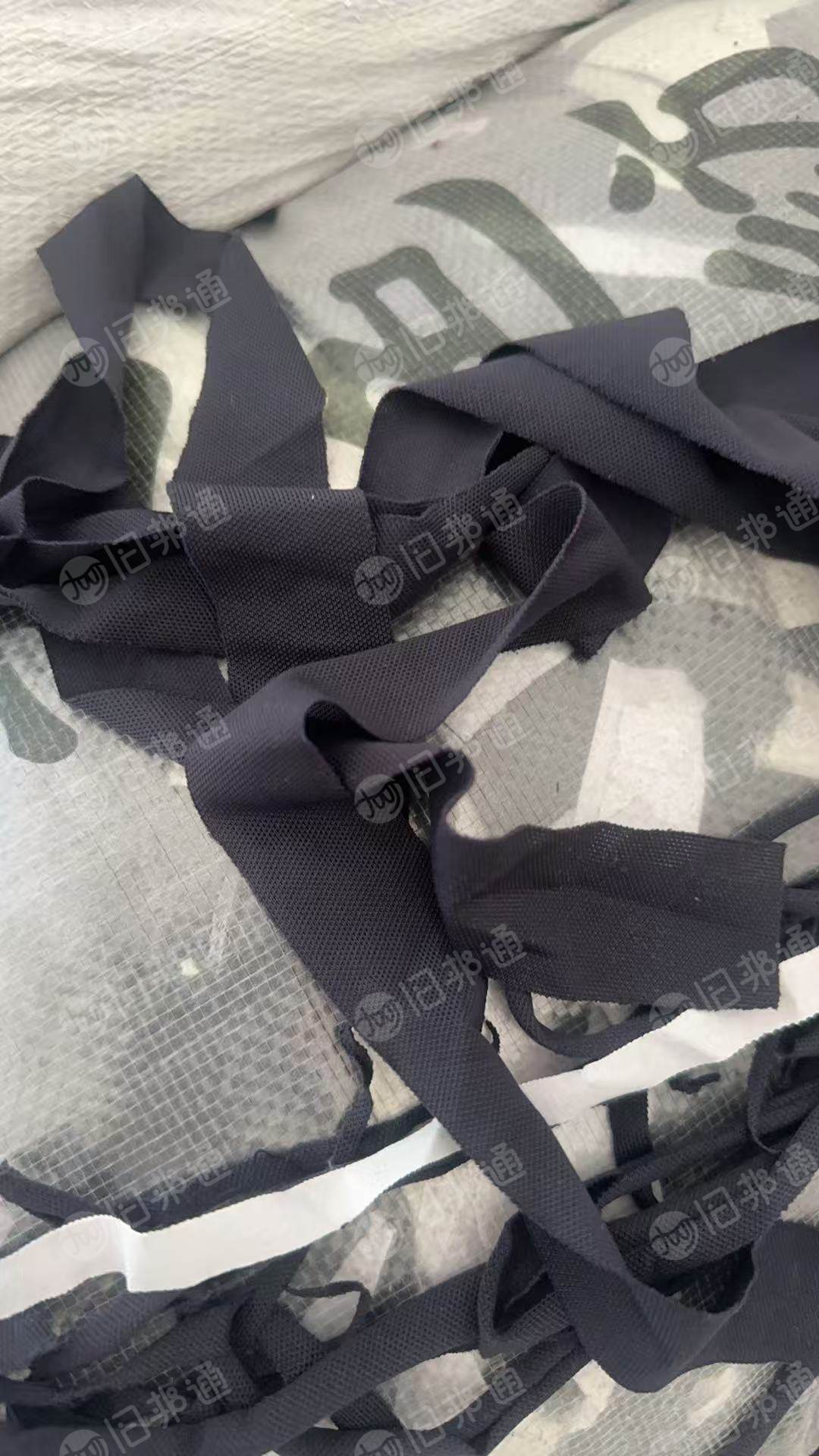 长期出售锦纶废布,锦氨废布,泳装,瑜伽,裤子,里布,有弹无弹的都有,月供50吨左右