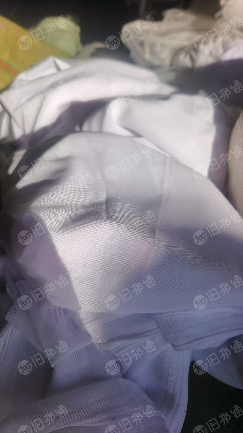 长期大量出售泳装废布，泳装布，锦氨废布，涤氨废布，货在辽宁葫芦岛