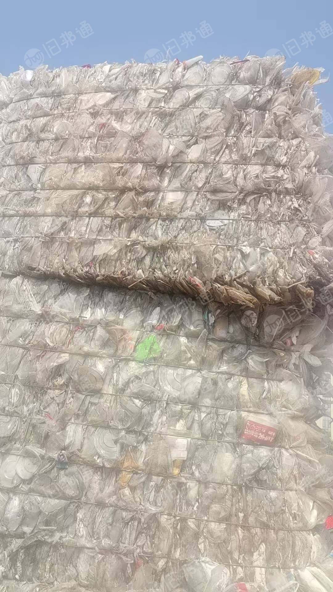 大量求购优质的饭盒压块，透明丙压块
