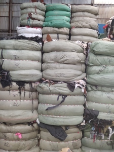 长期出售氨纶废布，氨纶造粒布，货在福建龙岩