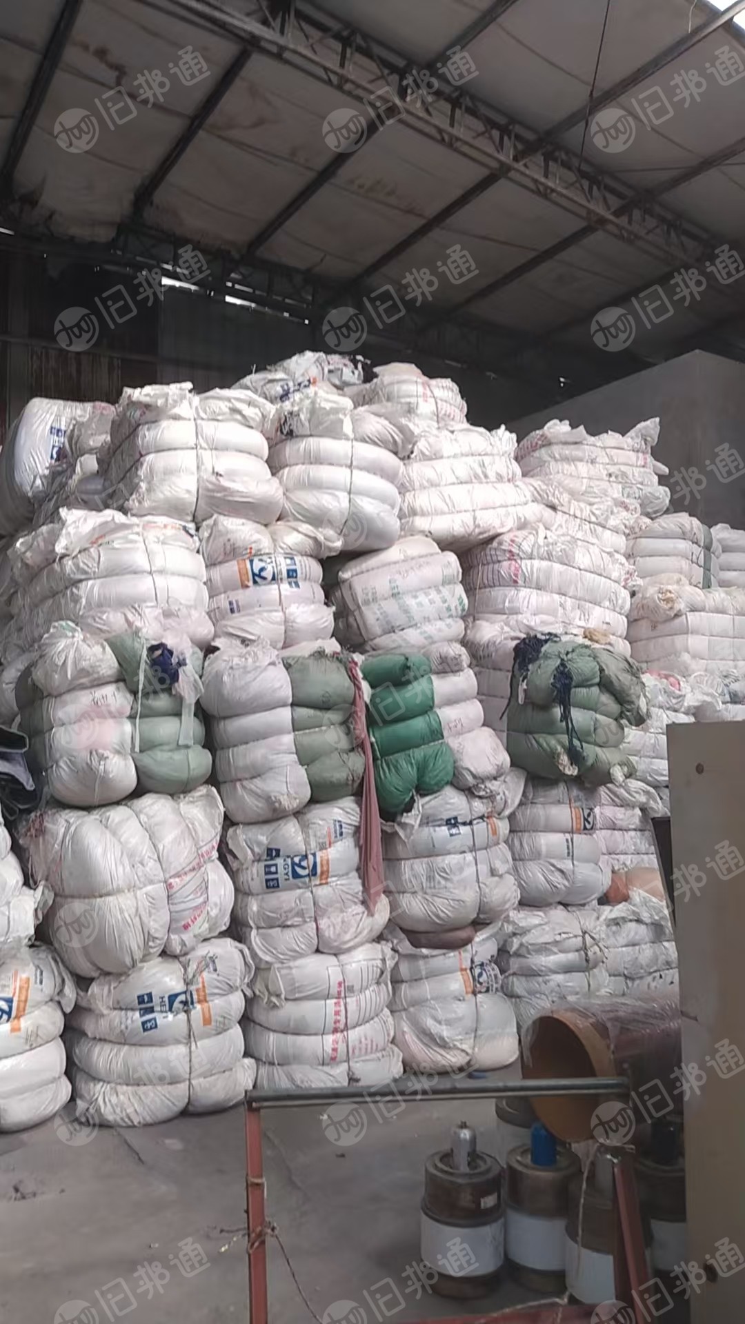 长期出售瑜伽服下脚料，锦氨废布，白烟布，氨纶含量10以内，货在福建龙岩