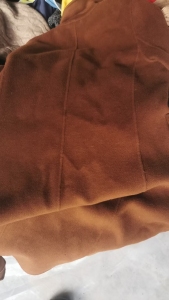 长期出售旧衣服统货,旧衣服分拣货,旧棉被,冬装,夏装,毛衣等,货在四川达州