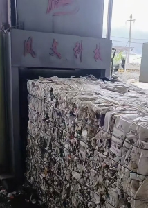 长期出售大小白乙压块，欢迎压块