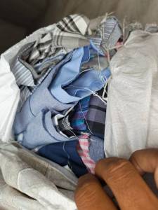 出售全棉梭织刀口布，全棉纱卡，棉布，梭织布，现货有10万米，货在江苏无锡