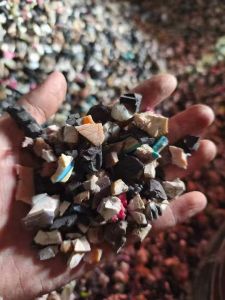 出售TPR鞋底粉碎料,高质量