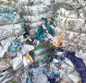 长期出售铝塑膜废料