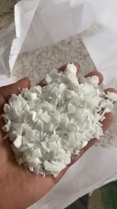 长期出售PP桶破碎料，共聚丙破碎料