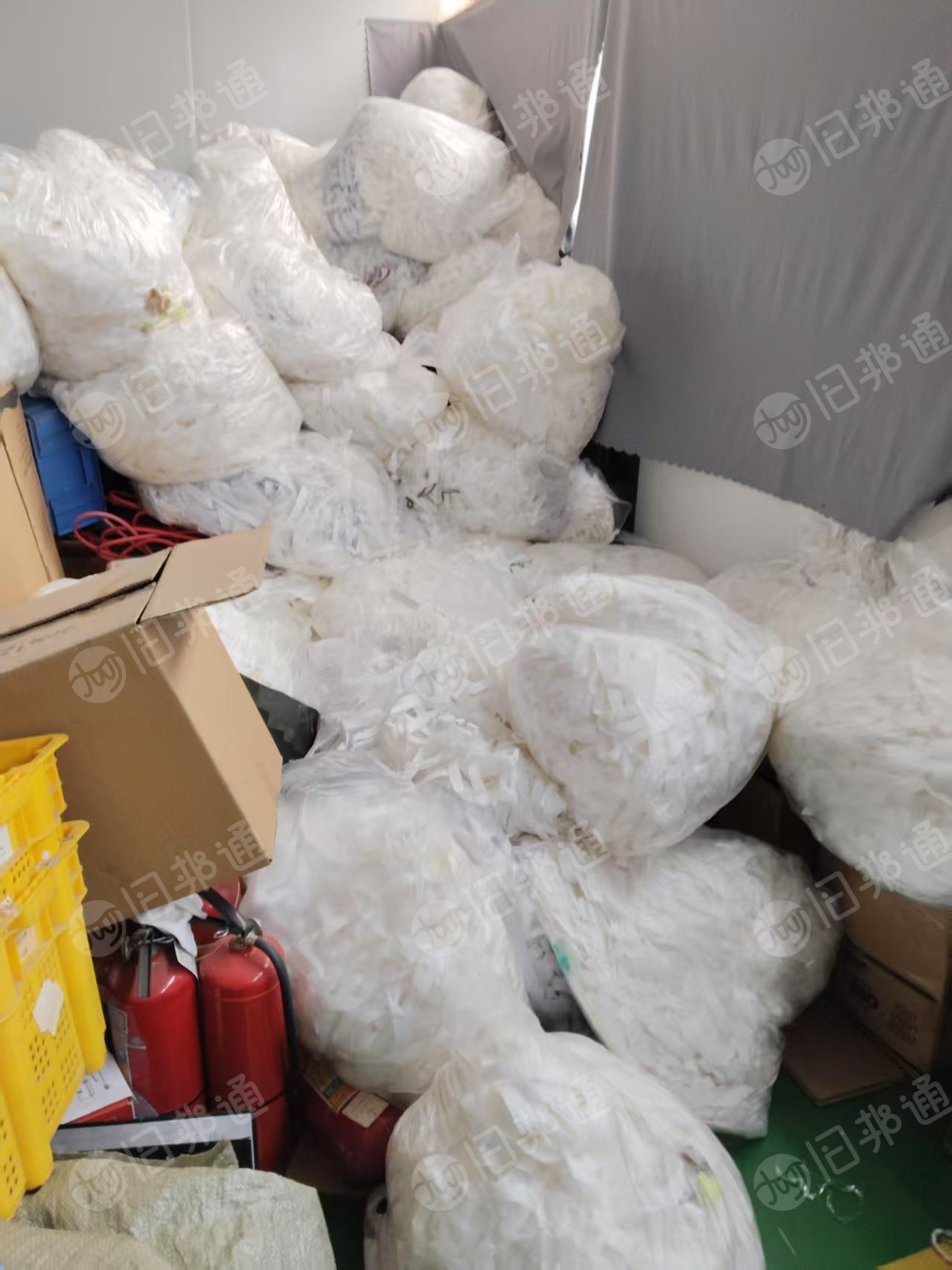 出售铝带隔离白纸边，有几十包