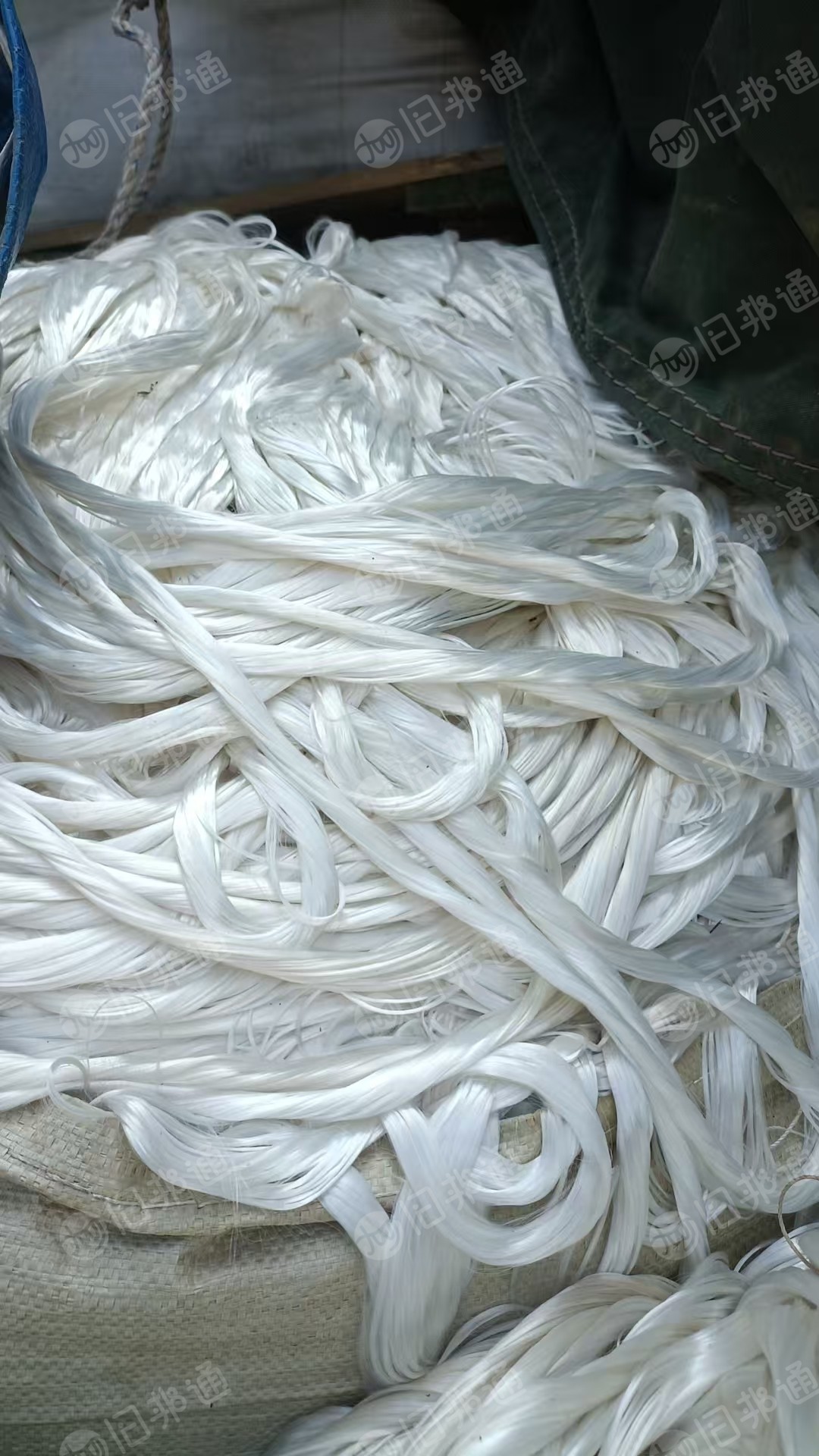 出售吊装带拆出来的涤纶废丝，涤纶干丝，现货20多吨